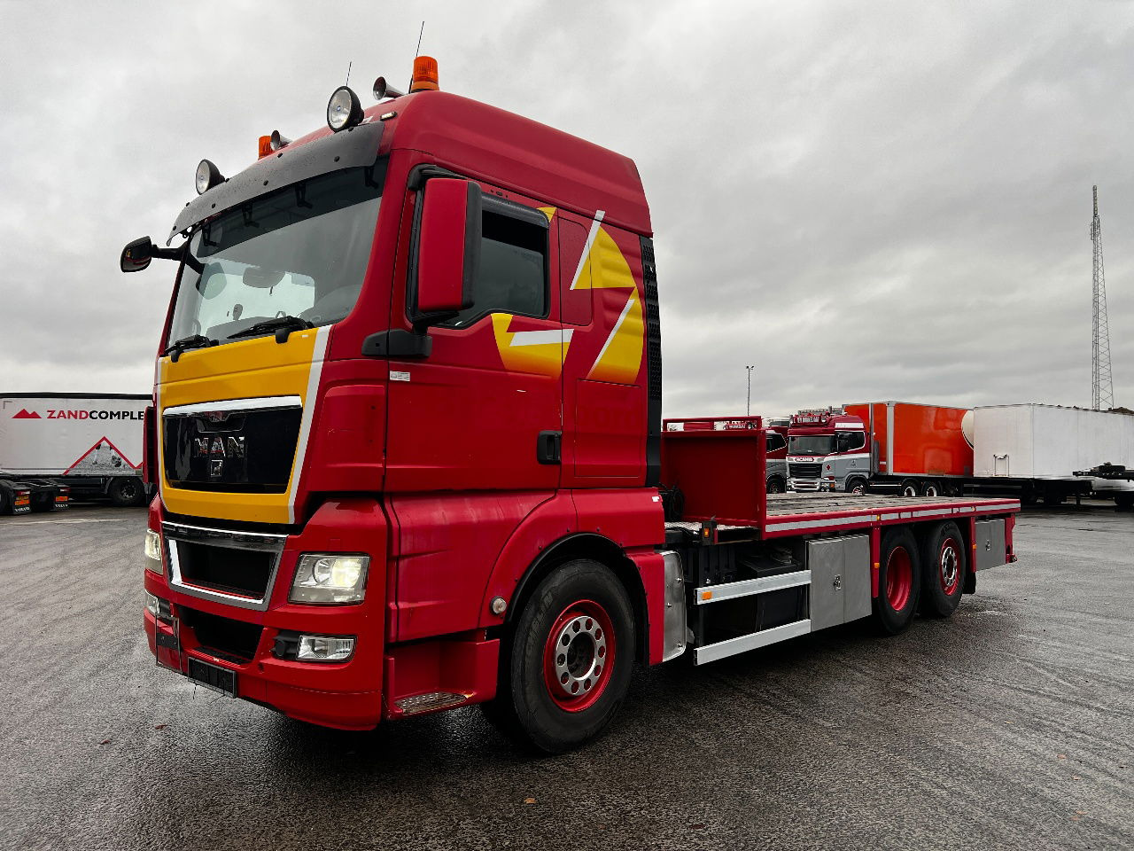 MAN TGX 26.480 XLX 6x2, Retarder, Full air susp - Camión caja abierta: foto 1 MAN TGX 26.480 XLX 6x2, Retarder, Full air susp - Camión caja abierta: foto 1