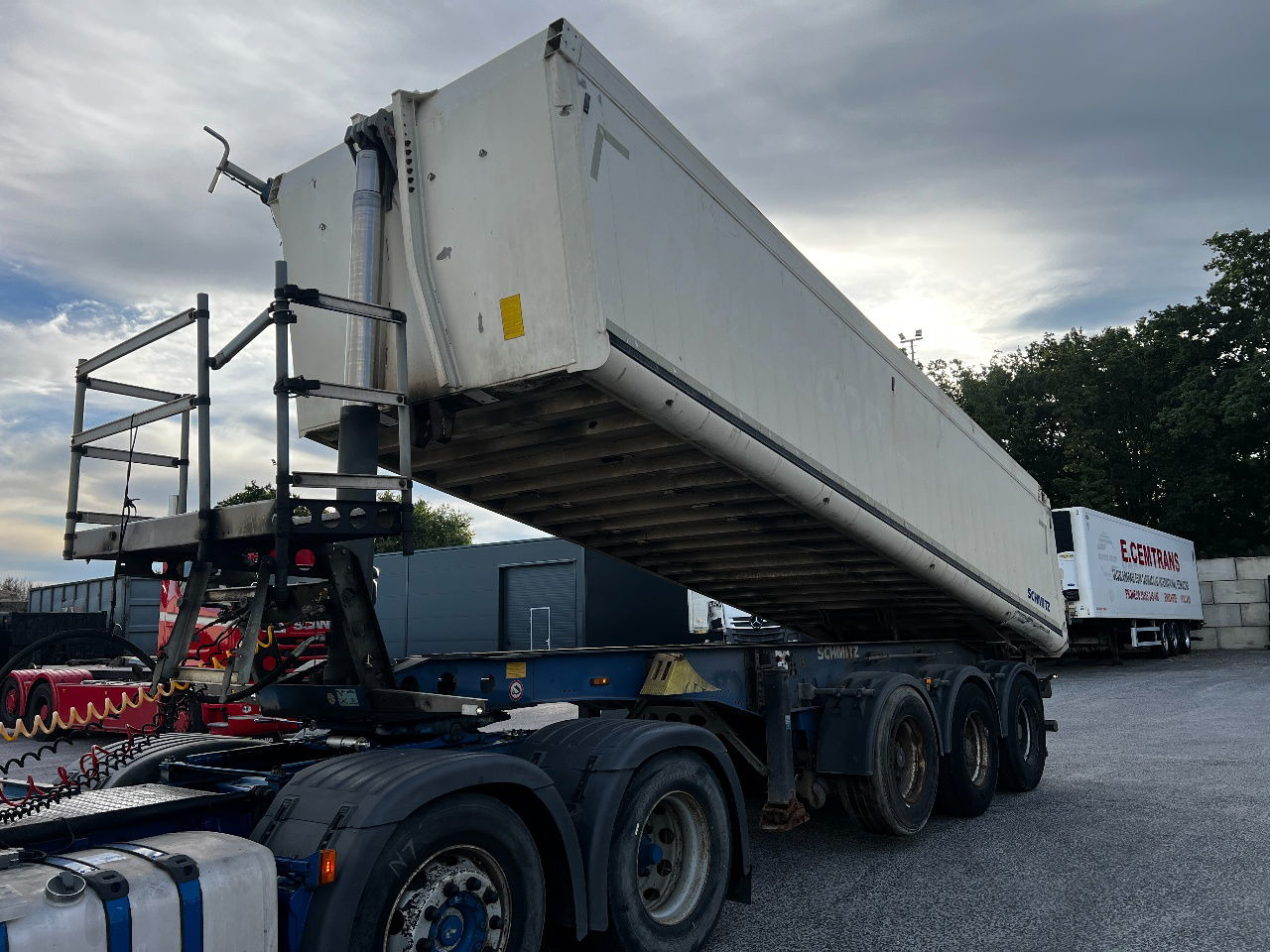 Schmitz Cargobull Gotha 27m3, SAF, ALU - Semirremolque volquete: foto 1 Schmitz Cargobull Gotha 27m3, SAF, ALU - Semirremolque volquete: foto 1
