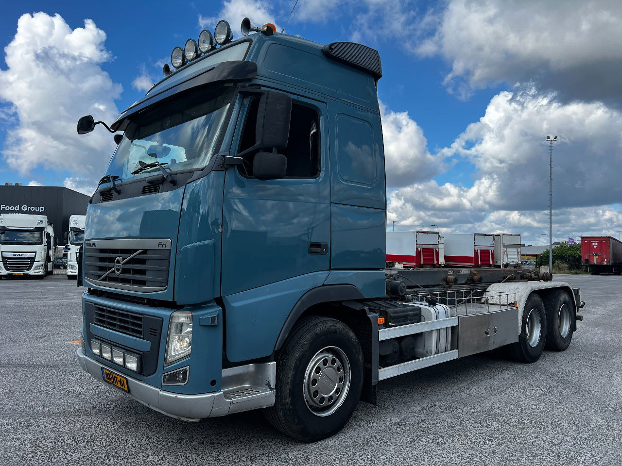Volvo FH 460 Globe 6x2, NCH cable - Camión portacontenedore/ Intercambiable: foto 2 Volvo FH 460 Globe 6x2, NCH cable - Camión portacontenedore/ Intercambiable: foto 2