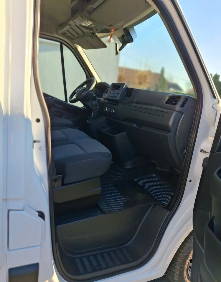 Furgoneta con lona Renault Master: foto 11 Furgoneta con lona Renault Master: foto 11