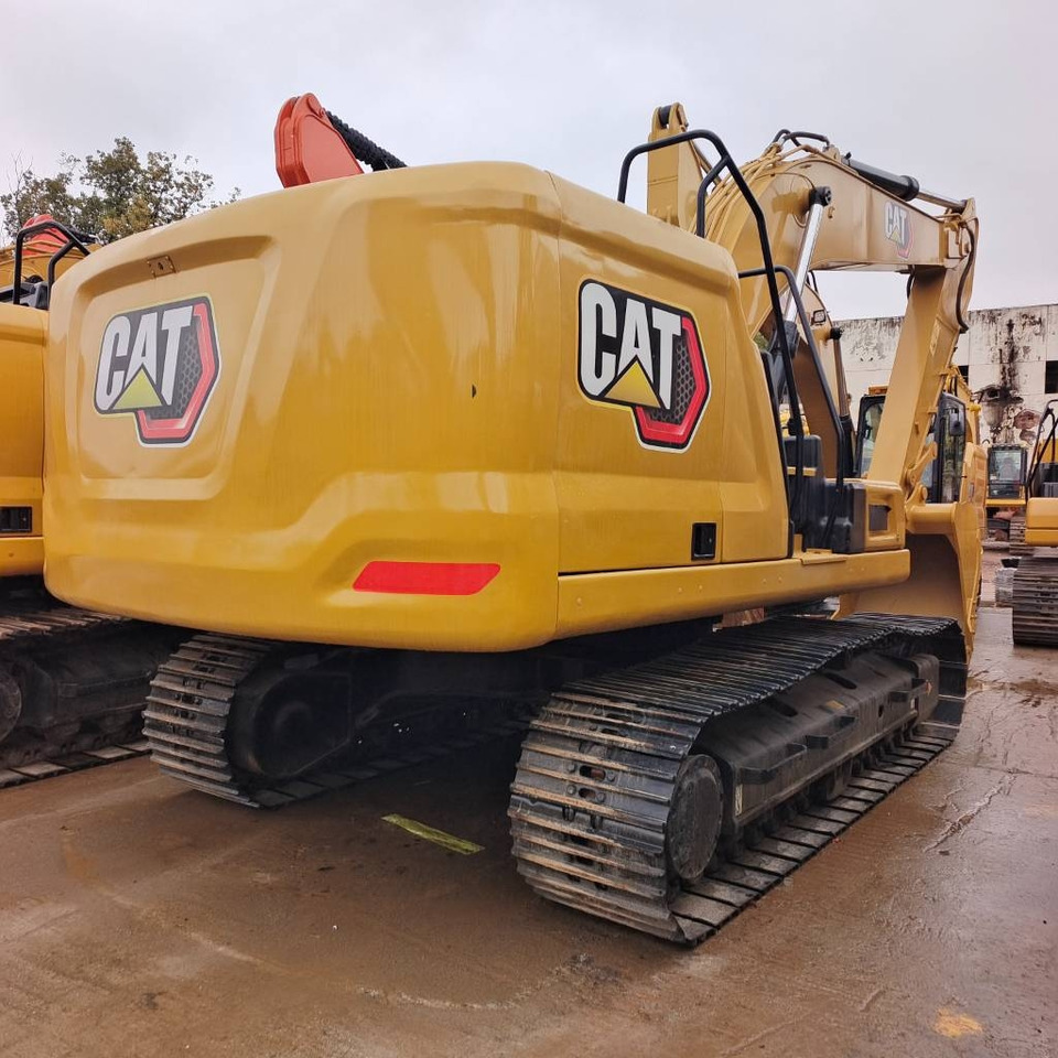 Excavadora de cadenas CAT 320 GC: foto 1