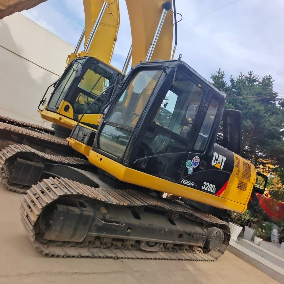 CAT 320D2 - Excavadora de cadenas: foto 4 CAT 320D2 - Excavadora de cadenas: foto 4