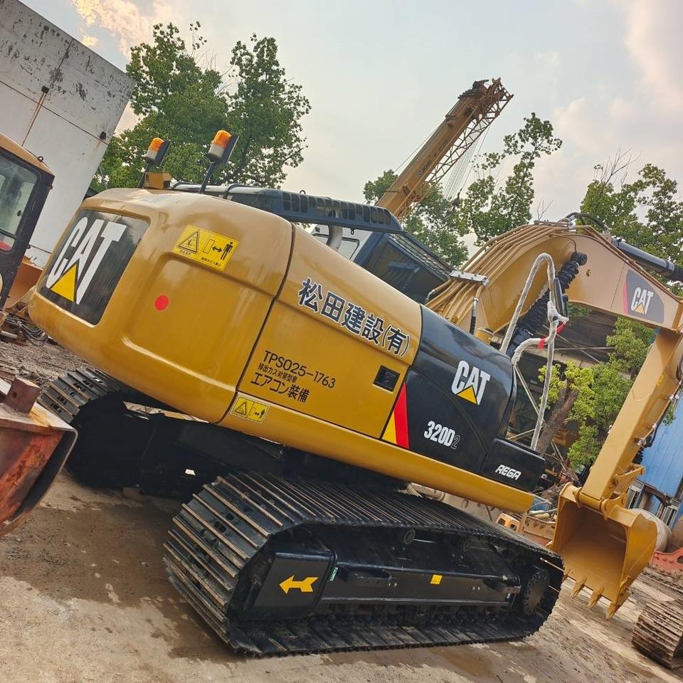 CAT 320D2 - Excavadora de cadenas: foto 3 CAT 320D2 - Excavadora de cadenas: foto 3