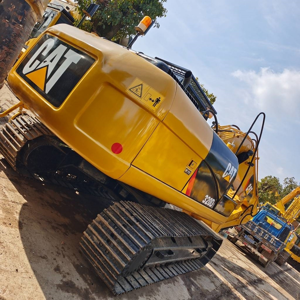 CAT 320D2 - Excavadora de cadenas: foto 5 CAT 320D2 - Excavadora de cadenas: foto 5