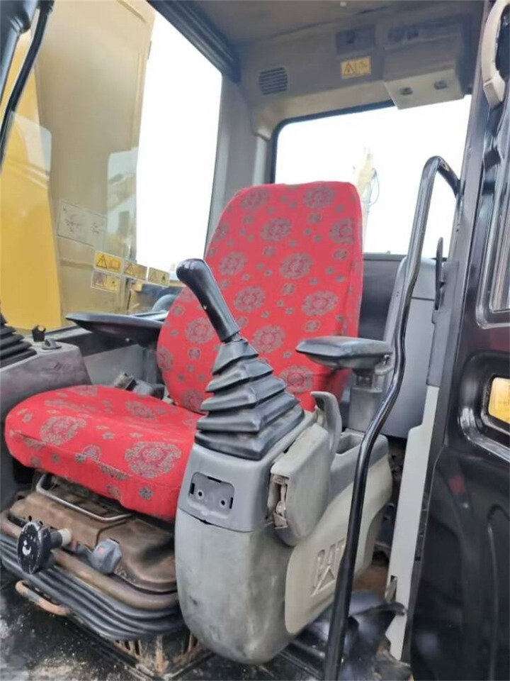 CAT 323 D - Excavadora de cadenas: foto 4 CAT 323 D - Excavadora de cadenas: foto 4