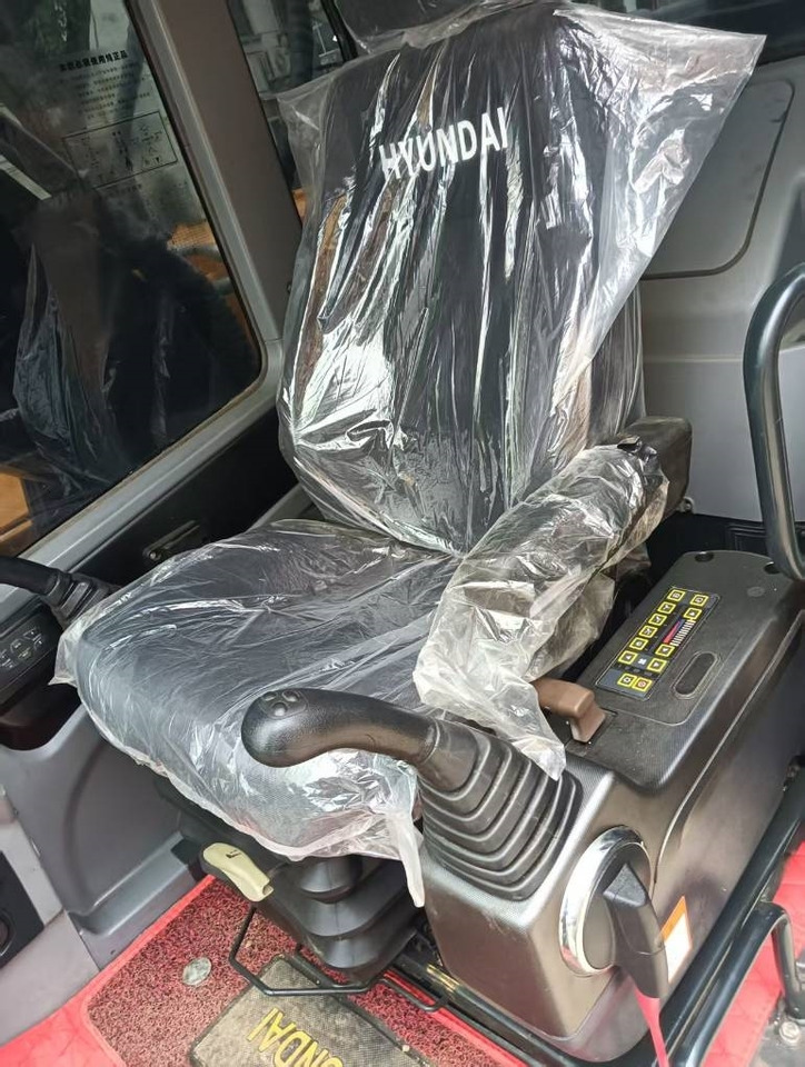 Hyundai 220 LC-9S - Excavadora de cadenas: foto 3 Hyundai 220 LC-9S - Excavadora de cadenas: foto 3