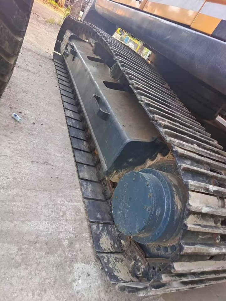 Hyundai 305 LC-9S - Excavadora de cadenas: foto 3 Hyundai 305 LC-9S - Excavadora de cadenas: foto 3