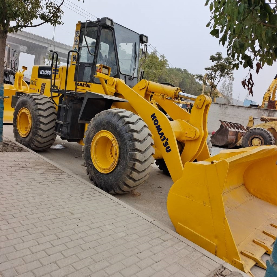 Komatsu WA 380 - Cargadora de ruedas: foto 2 Komatsu WA 380 - Cargadora de ruedas: foto 2