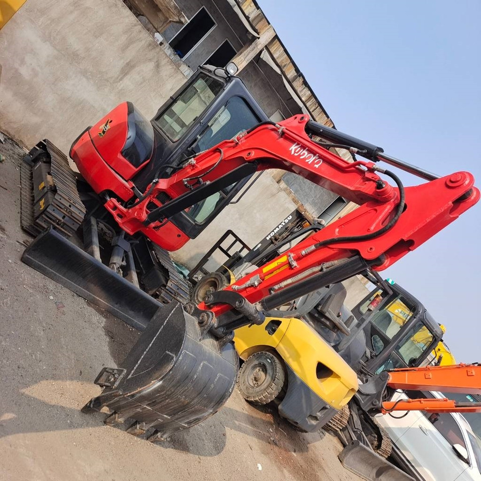 Kubota U 35-3 - Miniexcavadora: foto 2 Kubota U 35-3 - Miniexcavadora: foto 2