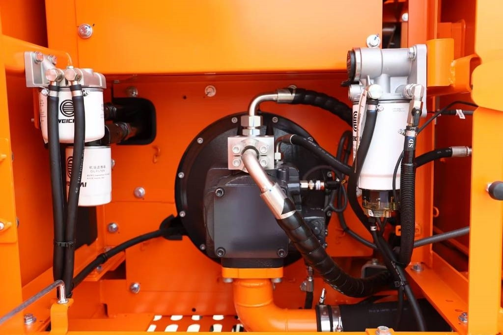 Lonking LG 6135G4 100% new machine - Excavadora de cadenas: foto 4 Lonking LG 6135G4 100% new machine - Excavadora de cadenas: foto 4