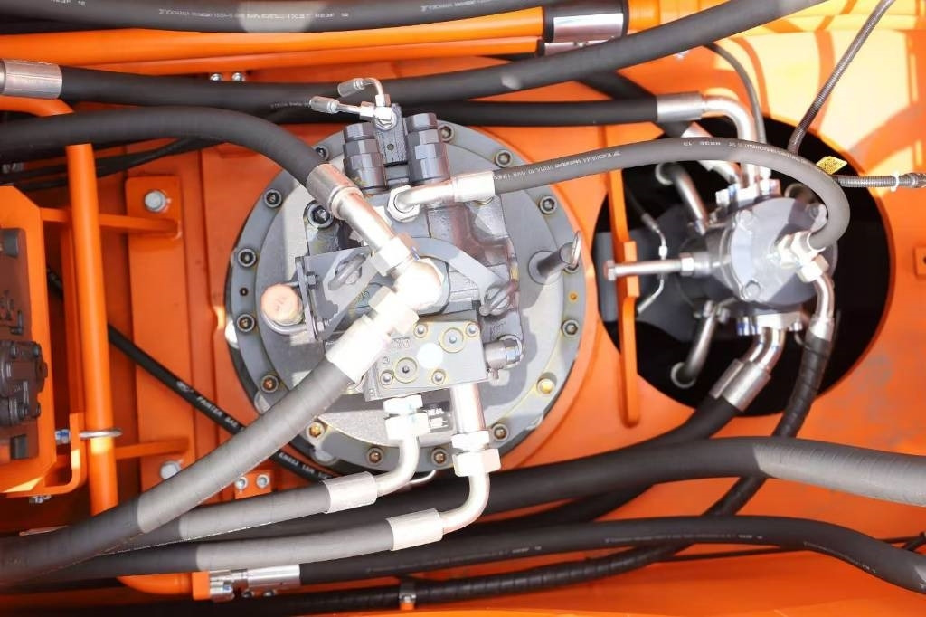 Lonking LG6245F G4 ,100% new machine - Excavadora de cadenas: foto 5 Lonking LG6245F G4 ,100% new machine - Excavadora de cadenas: foto 5