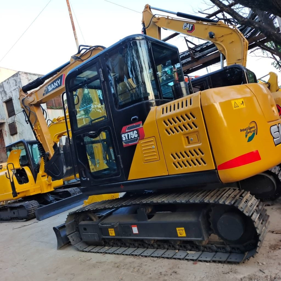 Sany SY 215 C - Excavadora de cadenas: foto 2 Sany SY 215 C - Excavadora de cadenas: foto 2