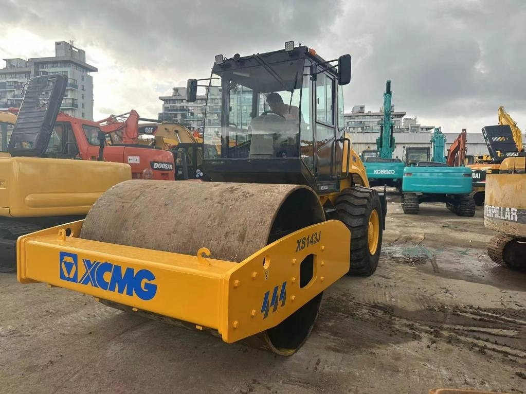 XCMG XS143J - Excavadora de cadenas: foto 3 XCMG XS143J - Excavadora de cadenas: foto 3