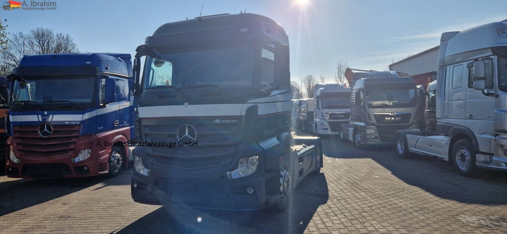 Mercedes-Benz 1840 Actros, 3x vorhanden, identisch - Cabeza tractora: foto 1 Mercedes-Benz 1840 Actros, 3x vorhanden, identisch - Cabeza tractora: foto 1