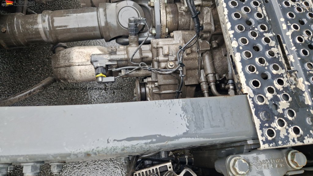 Mercedes-Benz 1843 Topzustand einsatzbereit, Motor nur 150 tkm - Cabeza tractora: foto 4 Mercedes-Benz 1843 Topzustand einsatzbereit, Motor nur 150 tkm - Cabeza tractora: foto 4