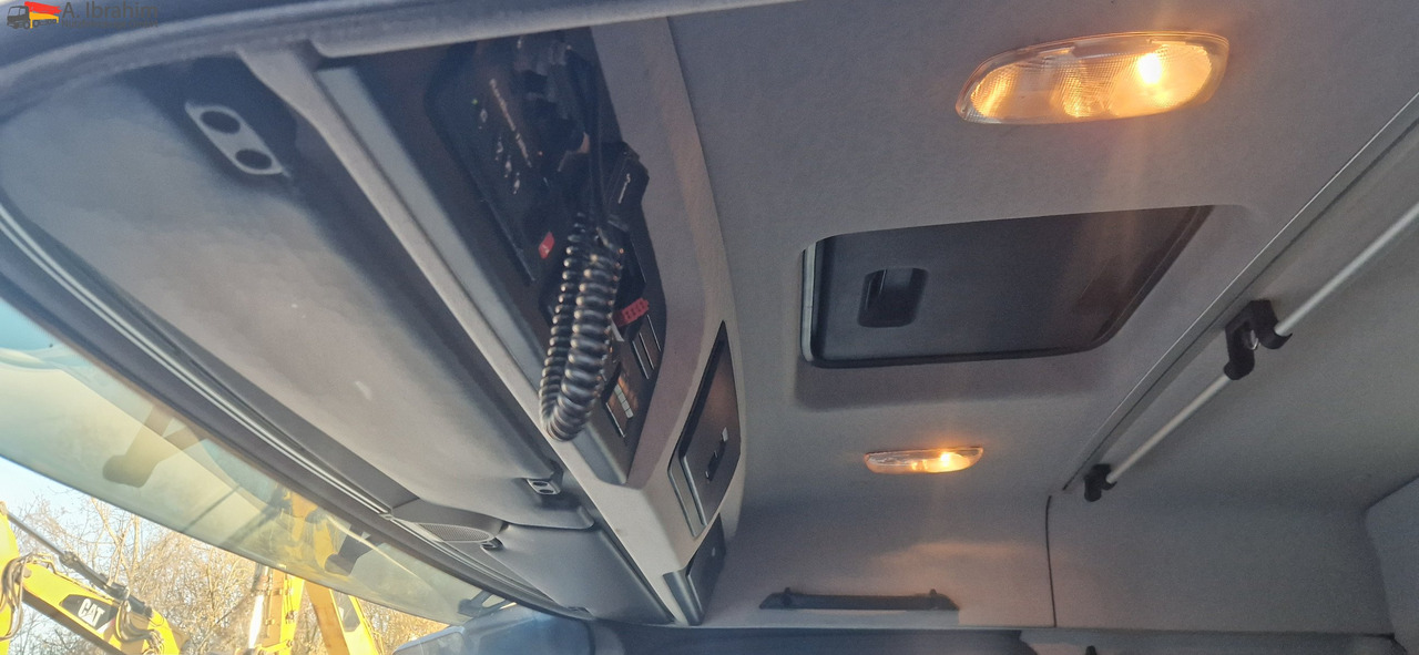 Mercedes-Benz 2643 6x4, Blatt Luft, scheckheft Mercedes , Kipphydraulik - Cabeza tractora: foto 5 Mercedes-Benz 2643 6x4, Blatt Luft, scheckheft Mercedes , Kipphydraulik - Cabeza tractora: foto 5