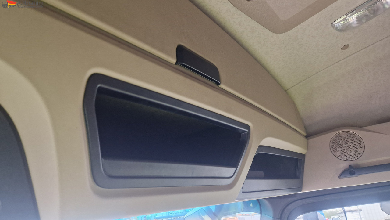 Mercedes-Benz DB 1843 Retarder Kipphydraulik Actros, sehr sauber, Alufelgen - Cabeza tractora: foto 2 Mercedes-Benz DB 1843 Retarder Kipphydraulik Actros, sehr sauber, Alufelgen - Cabeza tractora: foto 2