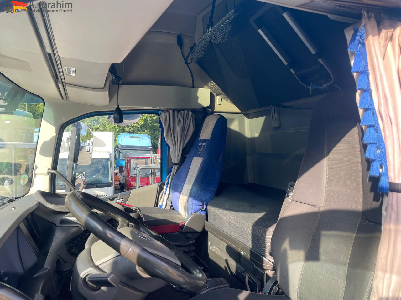 Volvo FH 460 Vollspoiler , Globetrotter XL , Kipphydraulik, Klima, Topzustand - Cabeza tractora: foto 2 Volvo FH 460 Vollspoiler , Globetrotter XL , Kipphydraulik, Klima, Topzustand - Cabeza tractora: foto 2