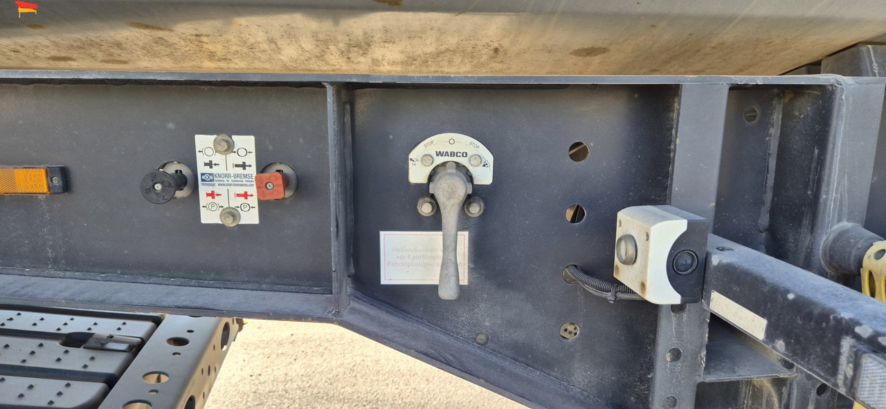 Kempf SKM 35/3  24 cbm, Reifen neuwertig - Semirremolque volquete: foto 4 Kempf SKM 35/3  24 cbm, Reifen neuwertig - Semirremolque volquete: foto 4