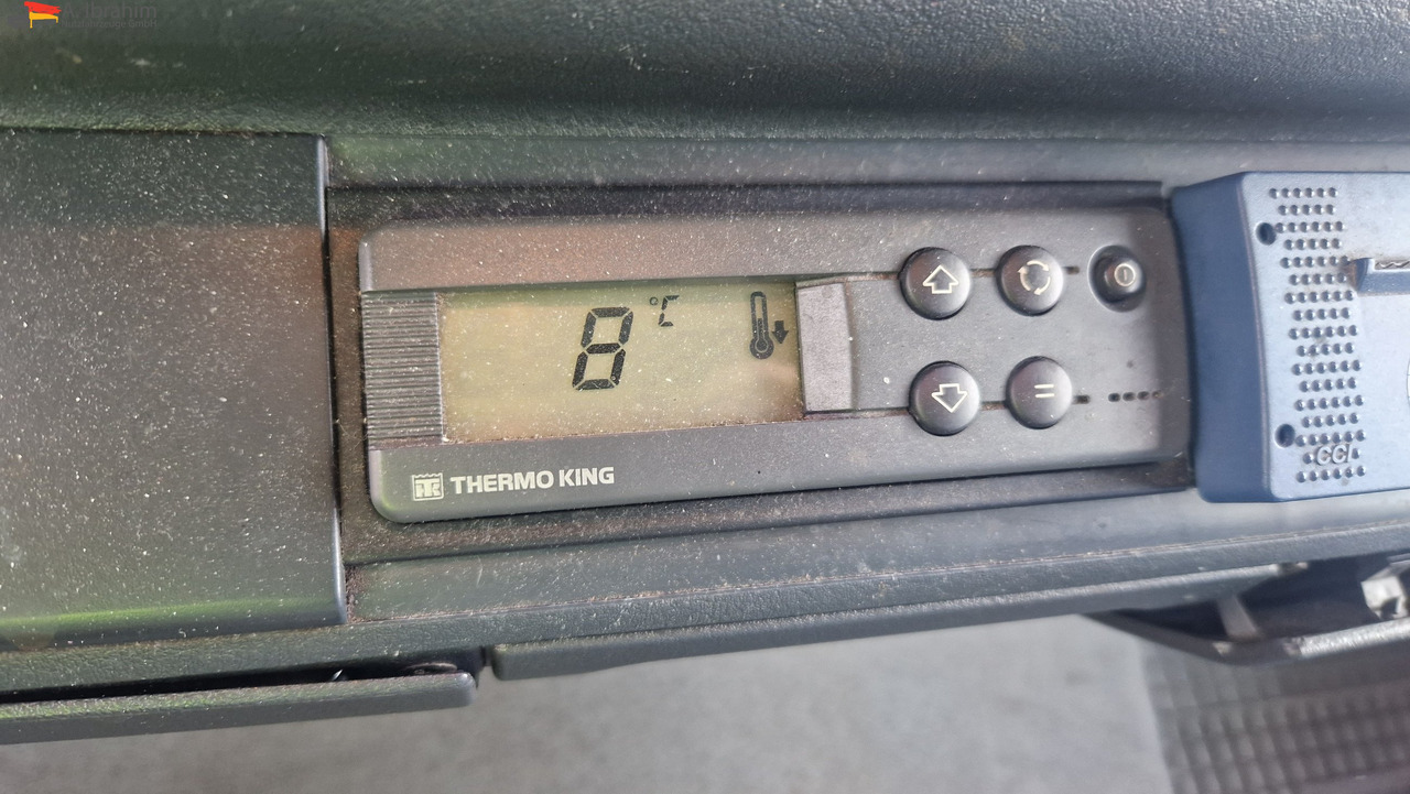 MAN 8.180 Thermokingkühlung - 30 ° voll fahrbereit - Camión frigorífico: foto 4 MAN 8.180 Thermokingkühlung - 30 ° voll fahrbereit - Camión frigorífico: foto 4