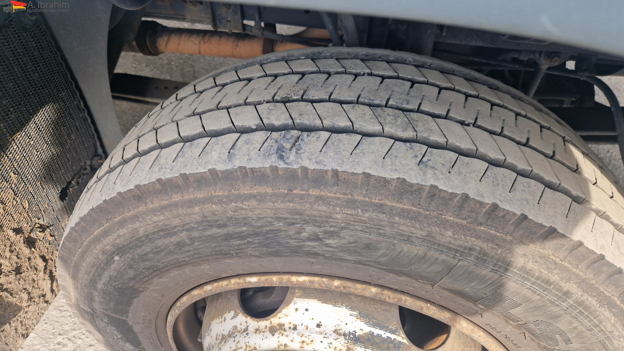 MAN 8.180 Thermokingkühlung - 30 ° voll fahrbereit - Camión frigorífico: foto 5 MAN 8.180 Thermokingkühlung - 30 ° voll fahrbereit - Camión frigorífico: foto 5