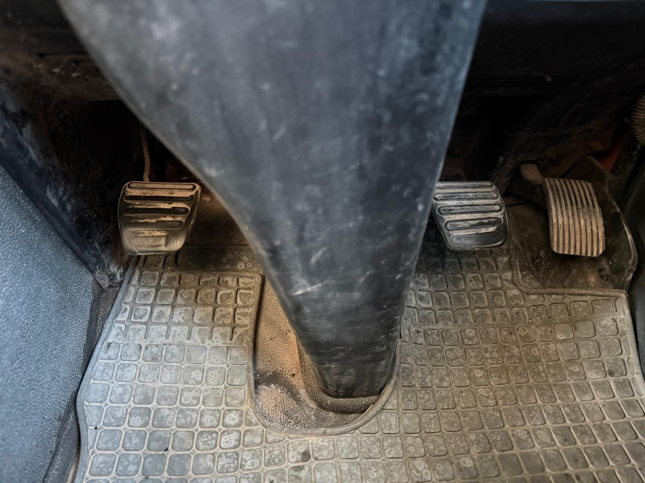 MAN TGS 18.440 Brock SL 280 2 Jumbo S 2 Seiten + HD | 12053 St. - Barredora vial: foto 3 MAN TGS 18.440 Brock SL 280 2 Jumbo S 2 Seiten + HD | 12053 St. - Barredora vial: foto 3