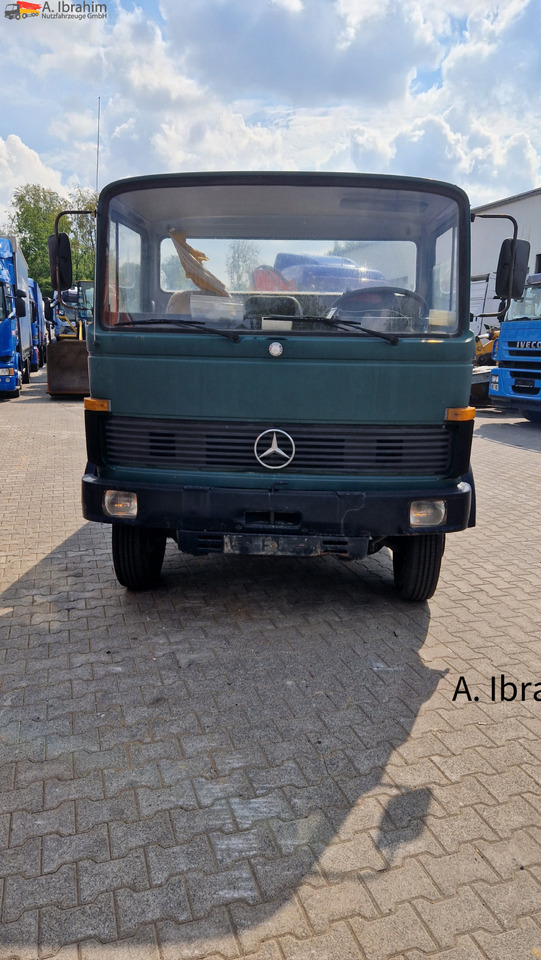 Mercedes-Benz DB 813 Pritsche Kran H- Kennzeichen,Oldtimer ein Stück Geschichte - Furgoneta caja abierta: foto 5 Mercedes-Benz DB 813 Pritsche Kran H- Kennzeichen,Oldtimer ein Stück Geschichte - Furgoneta caja abierta: foto 5