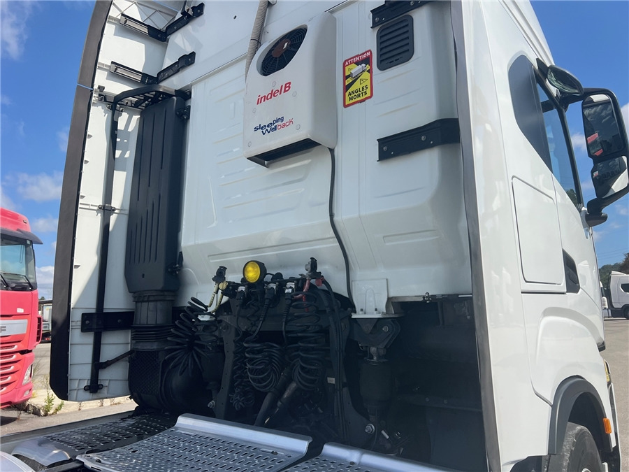 Arrendamiento de Iveco S-WAY 460 Iveco S-WAY 460: foto 9