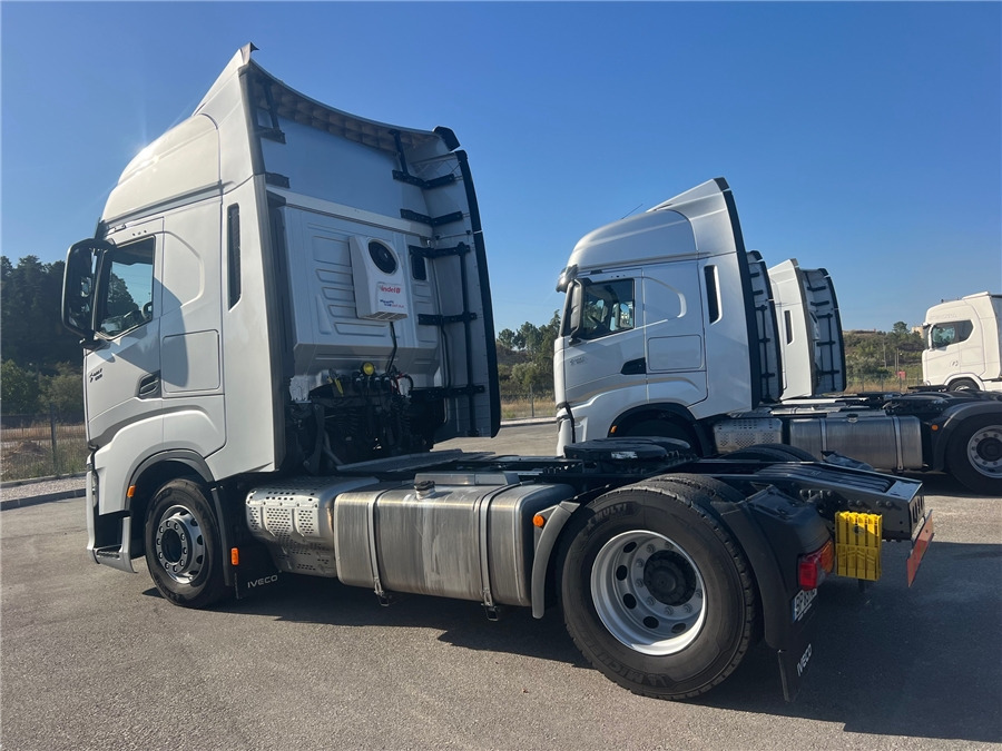 Iveco S-WAY 500 - Cabeza tractora: foto 4 Iveco S-WAY 500 - Cabeza tractora: foto 4