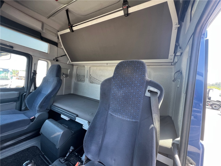 Cabeza tractora MAN TGA 18.430: foto 15