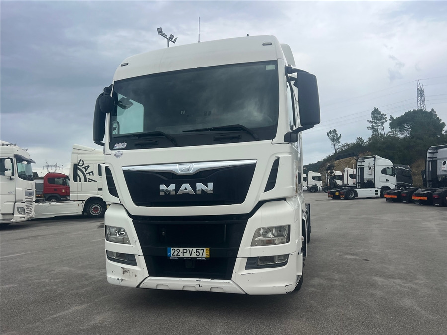 MAN TGX 18.480 / RETARDER - Cabeza tractora: foto 2 MAN TGX 18.480 / RETARDER - Cabeza tractora: foto 2