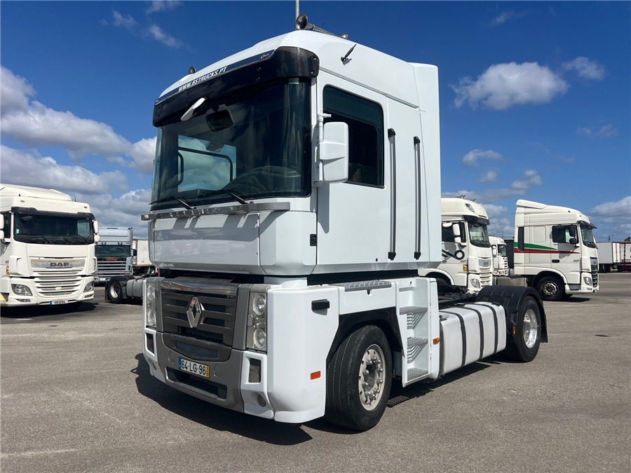 Renault AE 440 - Cabeza tractora: foto 1 Renault AE 440 - Cabeza tractora: foto 1