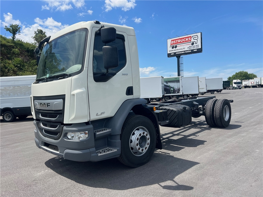 DAF LF320 NEW/ONLY COC - Camión chasis: foto 1 DAF LF320 NEW/ONLY COC - Camión chasis: foto 1