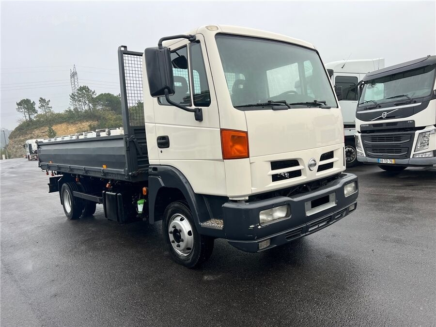 Camión volquete Nissan ATLEON: foto 1