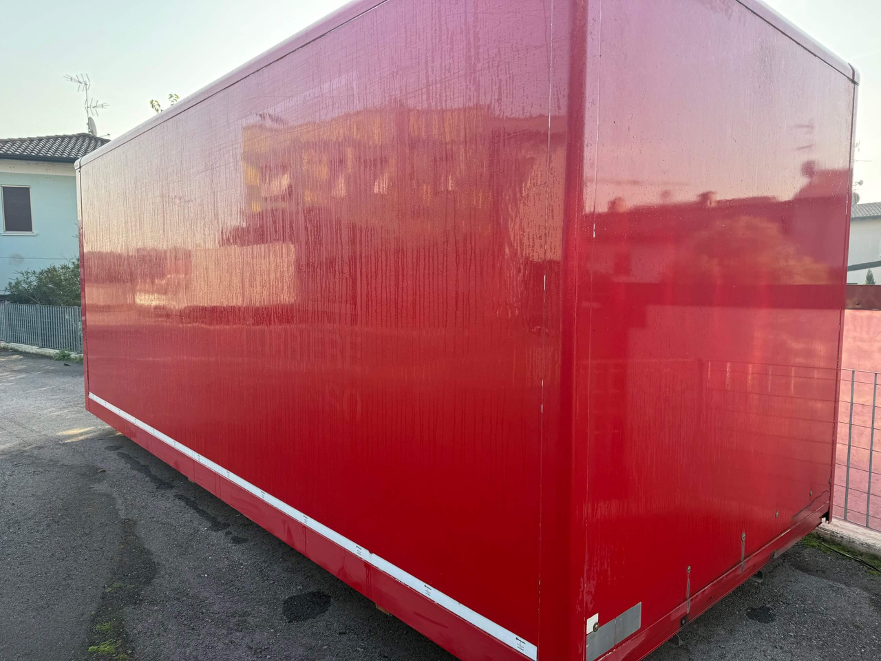 FURGONATURA BOX - Caja cerrada: foto 2 FURGONATURA BOX - Caja cerrada: foto 2