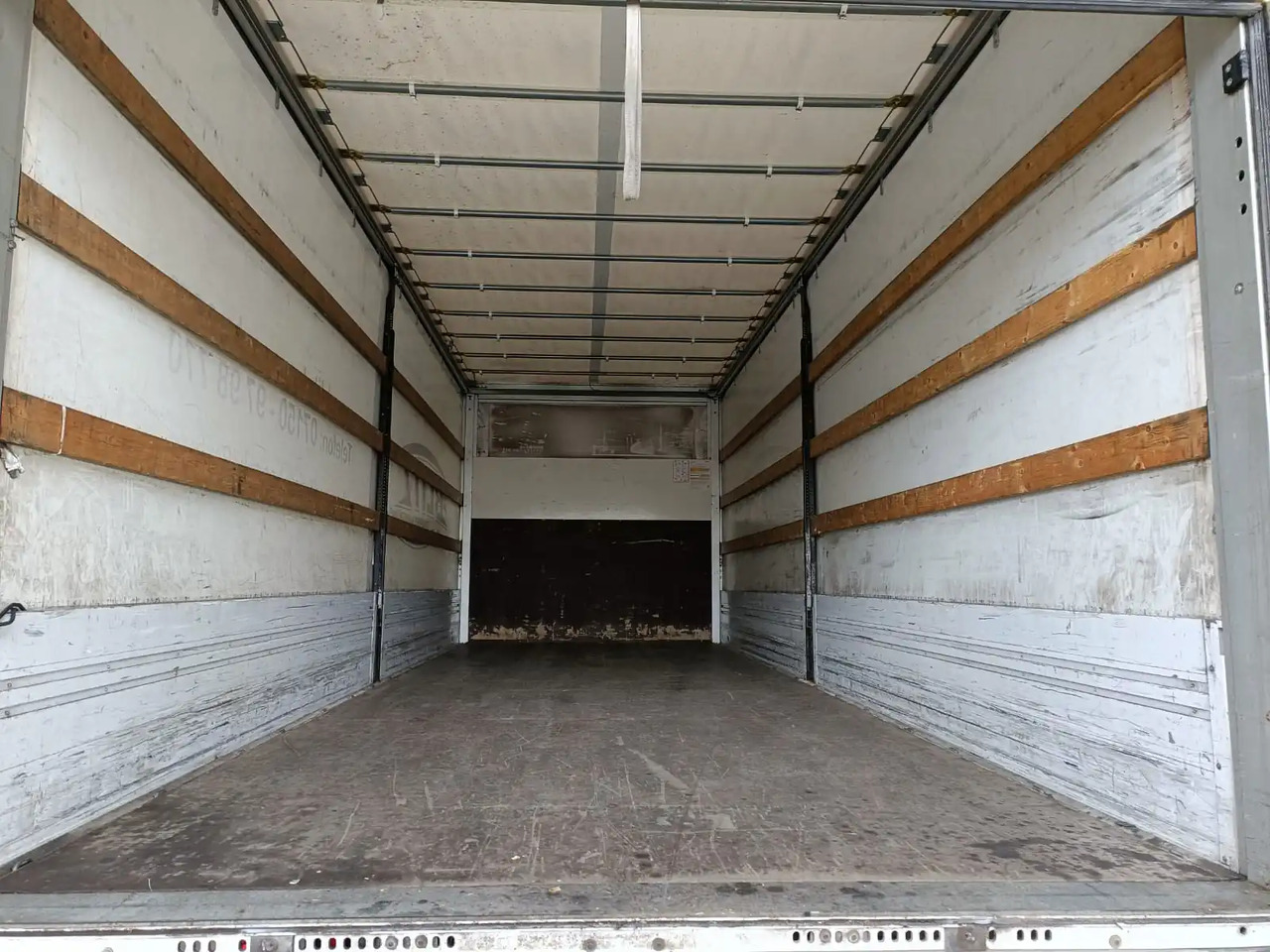 IVECO EUROCARGO 120E25P - Camión lona: foto 5 IVECO EUROCARGO 120E25P - Camión lona: foto 5