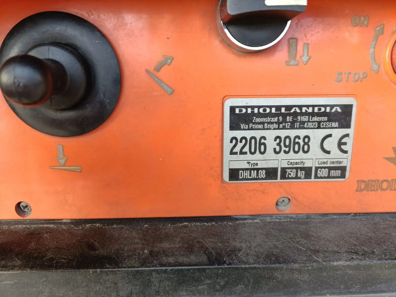 SPONDA IDRAULICA DHOLLANDIA - Trampilla elevadora: foto 2 SPONDA IDRAULICA DHOLLANDIA - Trampilla elevadora: foto 2