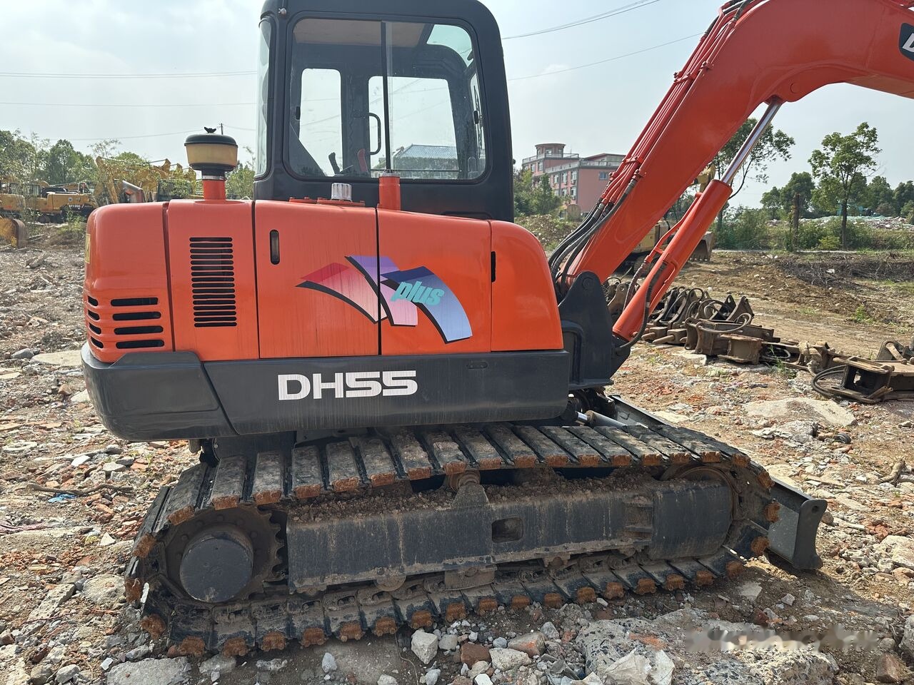 Doosan DH55 - Excavadora de cadenas: foto 3 Doosan DH55 - Excavadora de cadenas: foto 3