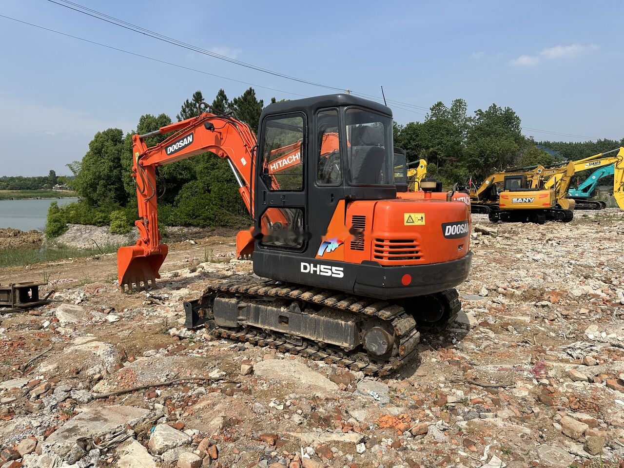 Doosan DH55 - Excavadora de cadenas: foto 2 Doosan DH55 - Excavadora de cadenas: foto 2
