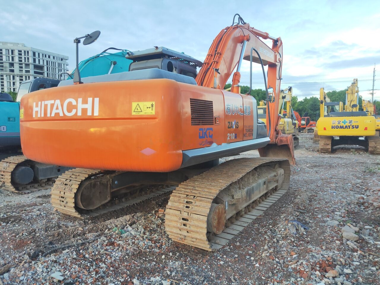 Hitachi ZX210 - Excavadora de cadenas: foto 5 Hitachi ZX210 - Excavadora de cadenas: foto 5