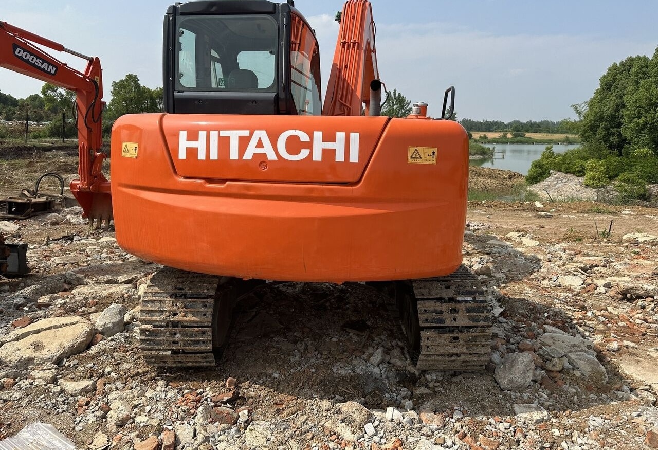 Hitachi ZX70 - Miniexcavadora: foto 3 Hitachi ZX70 - Miniexcavadora: foto 3