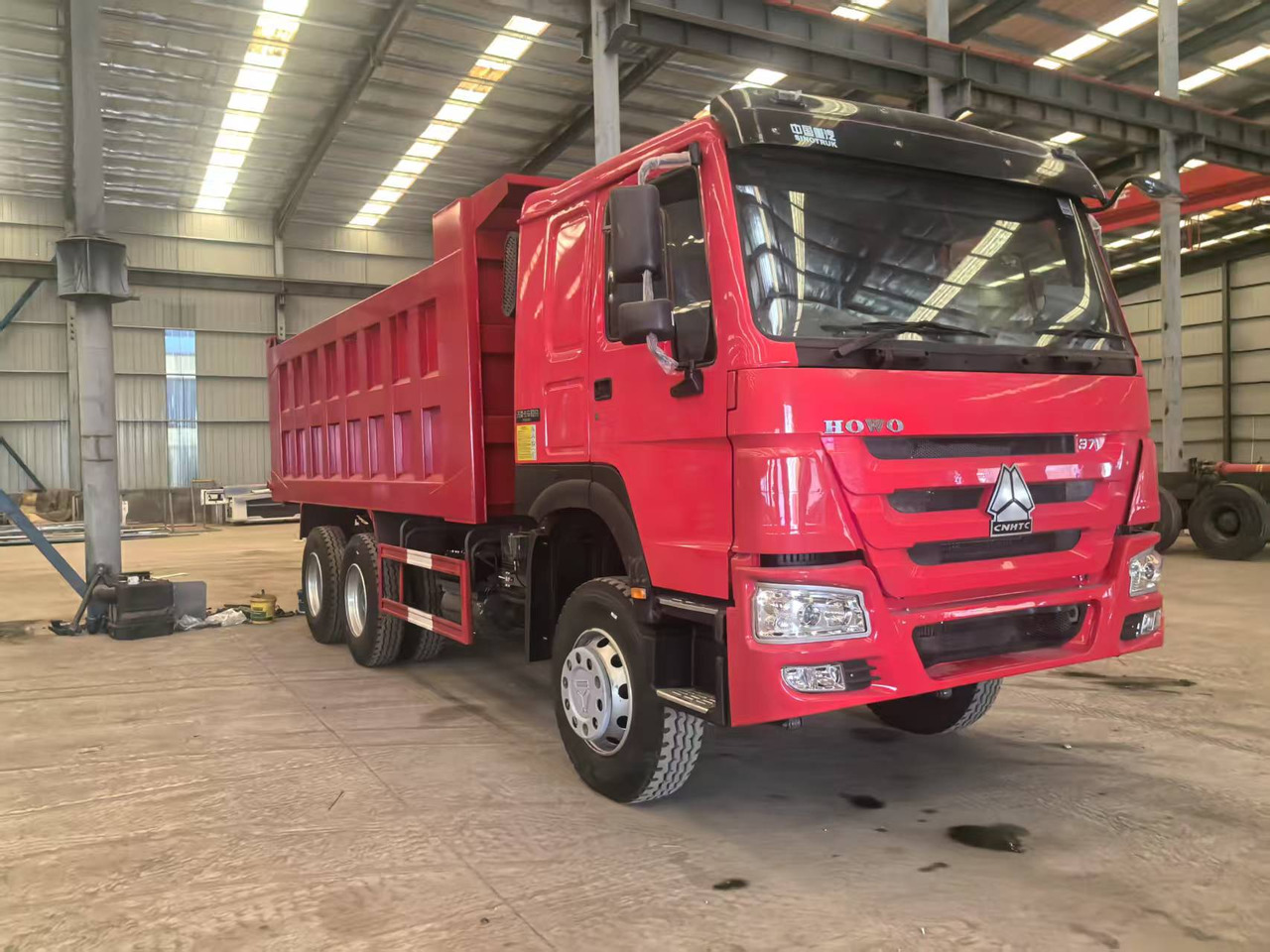 Howo 371 6X4 NEW - Camión volquete: foto 1 Howo 371 6X4 NEW - Camión volquete: foto 1