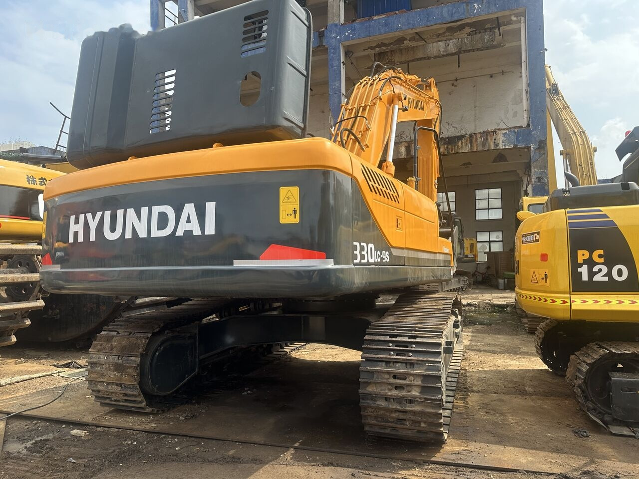 Hyundai R330LC-9S - Excavadora de cadenas: foto 4 Hyundai R330LC-9S - Excavadora de cadenas: foto 4