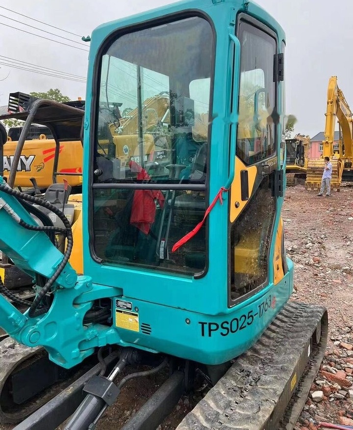 Kubota KX135 - Miniexcavadora: foto 1 Kubota KX135 - Miniexcavadora: foto 1