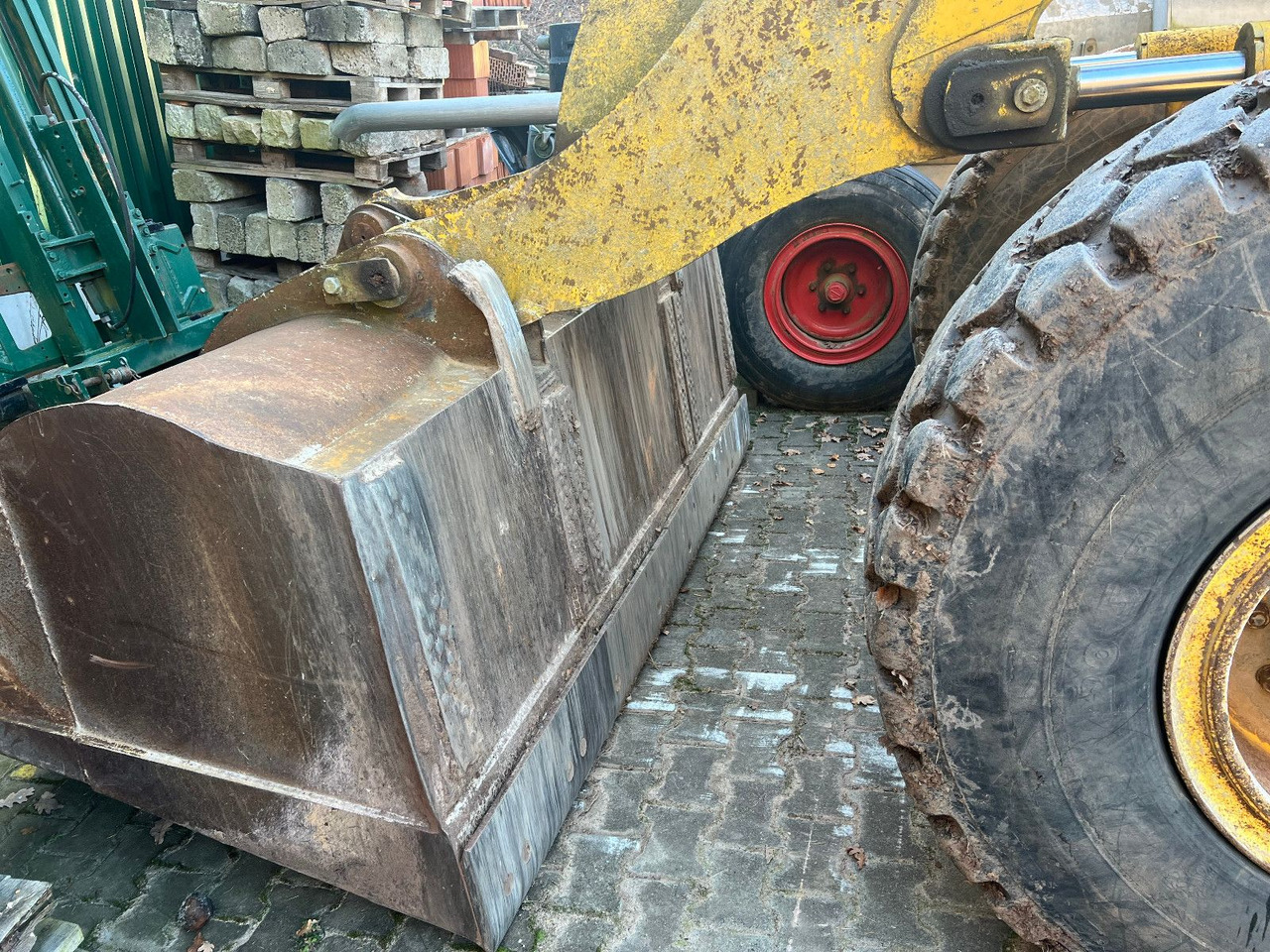 Komatsu WA 270 - Cargadora de ruedas: foto 3 Komatsu WA 270 - Cargadora de ruedas: foto 3