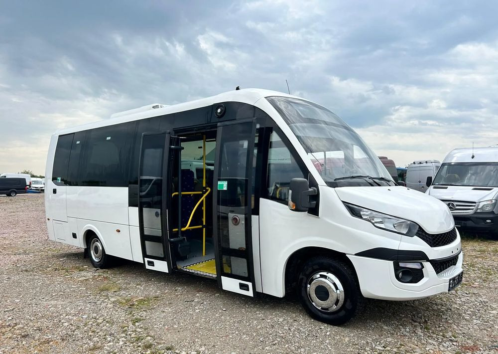 Iveco Daily Rosero City - Minibús, Furgoneta de pasajeros: foto 1 Iveco Daily Rosero City - Minibús, Furgoneta de pasajeros: foto 1