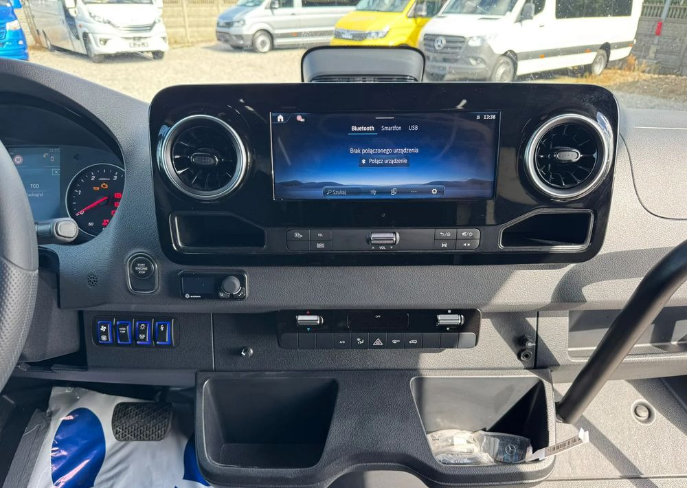 Minibús, Furgoneta de pasajeros nuevo Mercedes-Benz Sprinter 519: foto 16