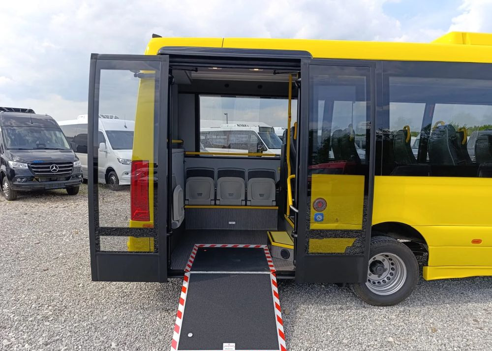Mercedes-Benz Sprinter 519 - Minibús, Furgoneta de pasajeros: foto 3 Mercedes-Benz Sprinter 519 - Minibús, Furgoneta de pasajeros: foto 3