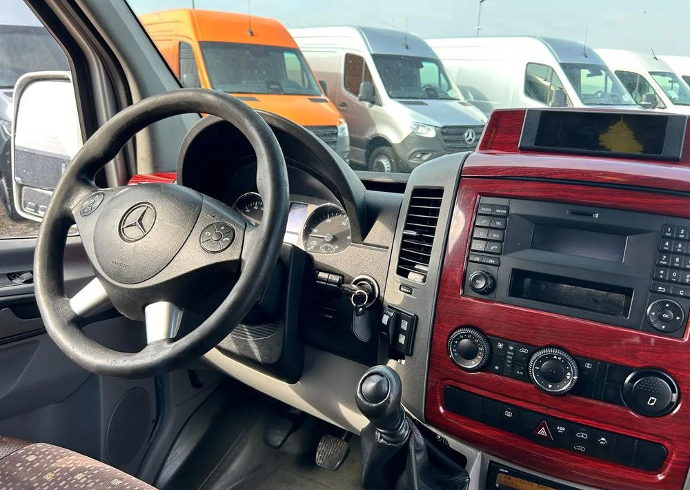 Minibús, Furgoneta de pasajeros Mercedes-Benz Sprinter 519: foto 8 Minibús, Furgoneta de pasajeros Mercedes-Benz Sprinter 519: foto 8