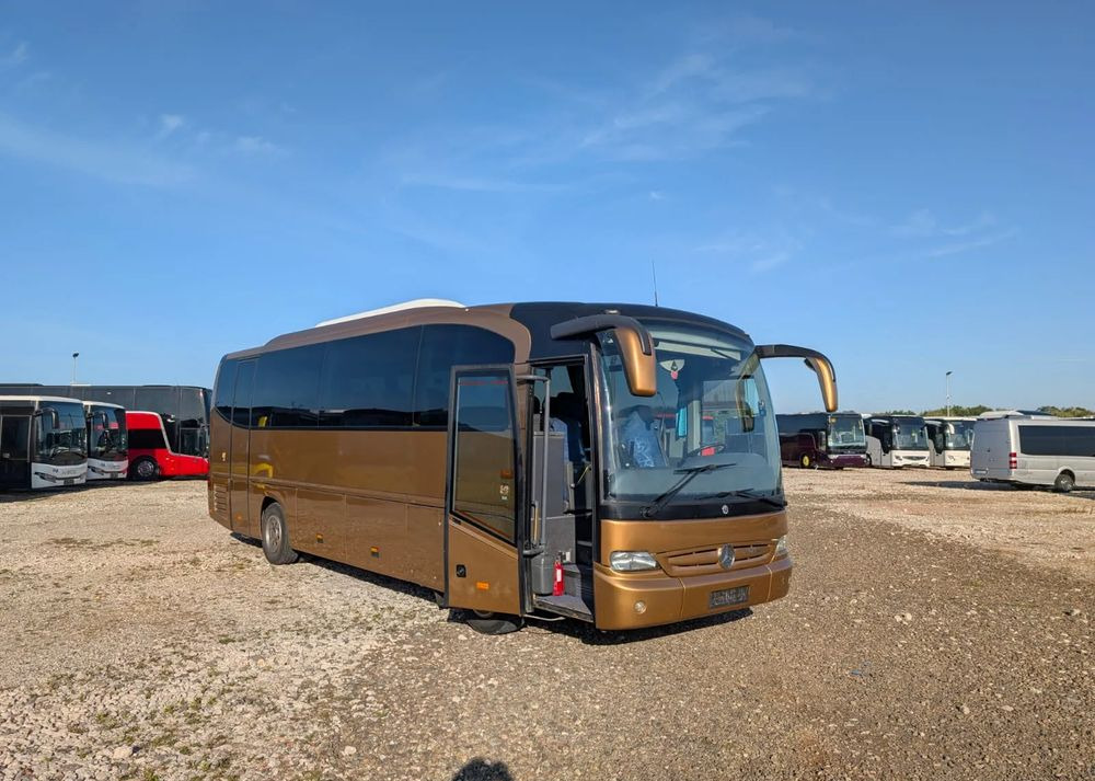 Mercedes-Benz Tourino - Autocar: foto 1 Mercedes-Benz Tourino - Autocar: foto 1